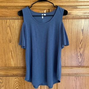 Cold shoulder top